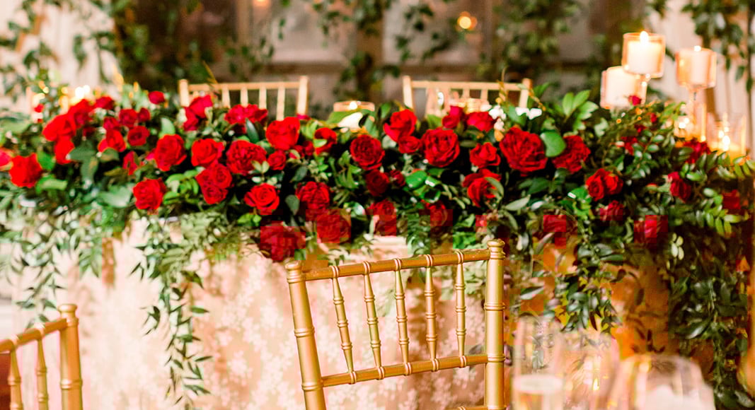 Red-roses-en-masse_
