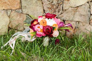 Natural setting and decor at Stone Tower Winery made for a perfect complement to the deeply-hued summer colors. Photography by Candice Adelle.