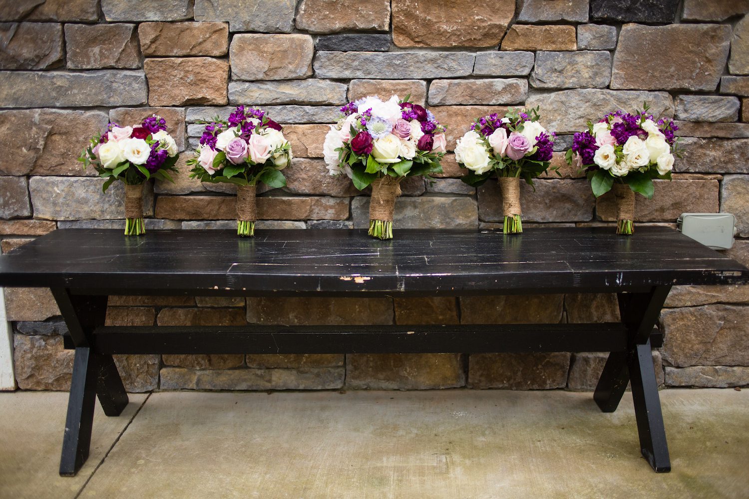 Lepold-Johnson-Bouquets-rustic-table.jpg