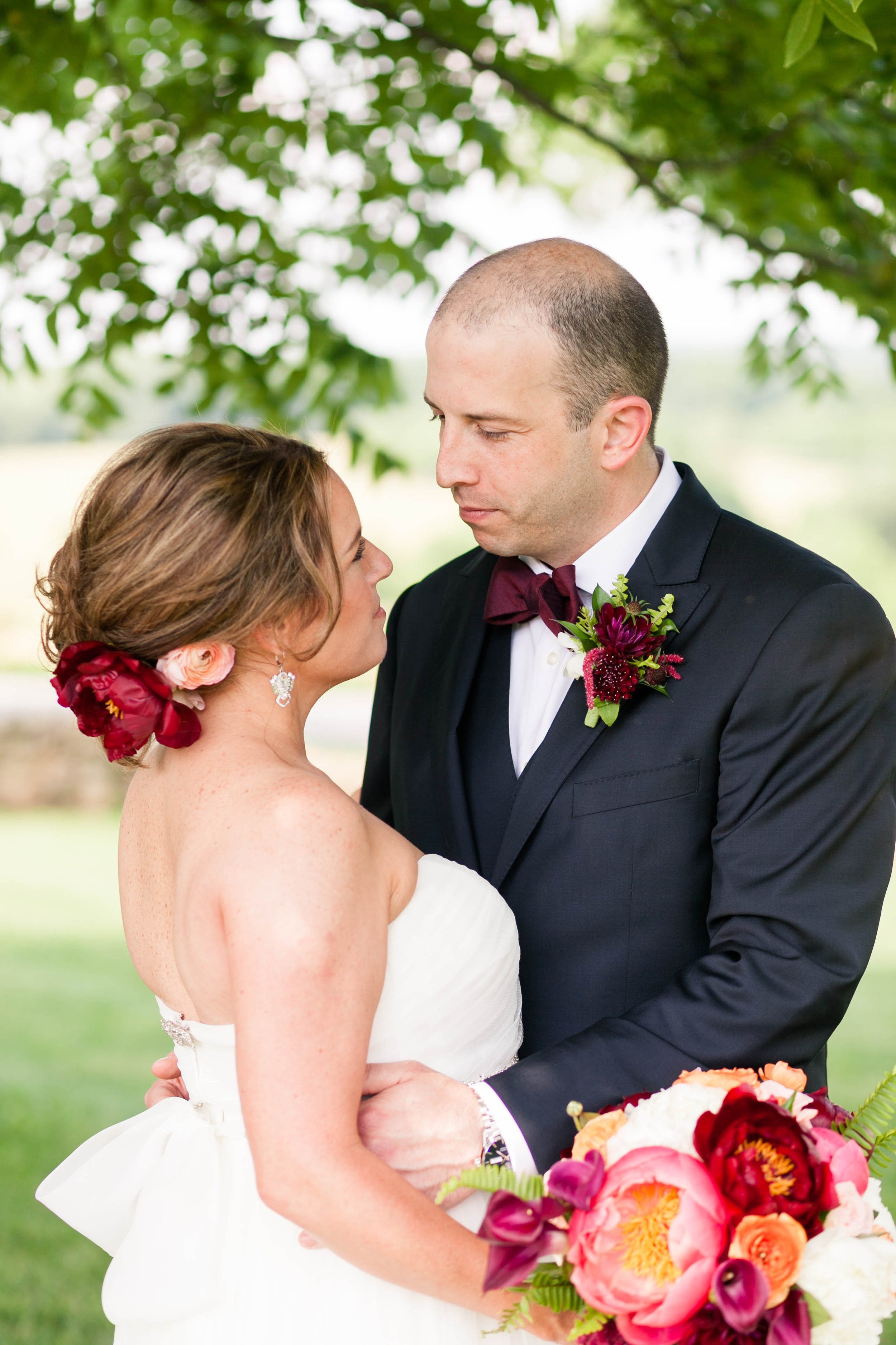 Nunle-Adele-Greg-Larissa-hair-flower.jpg