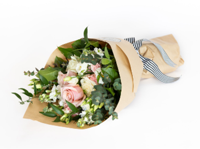 JMorris_Florals_Pink Wrapped Bouquet-44971