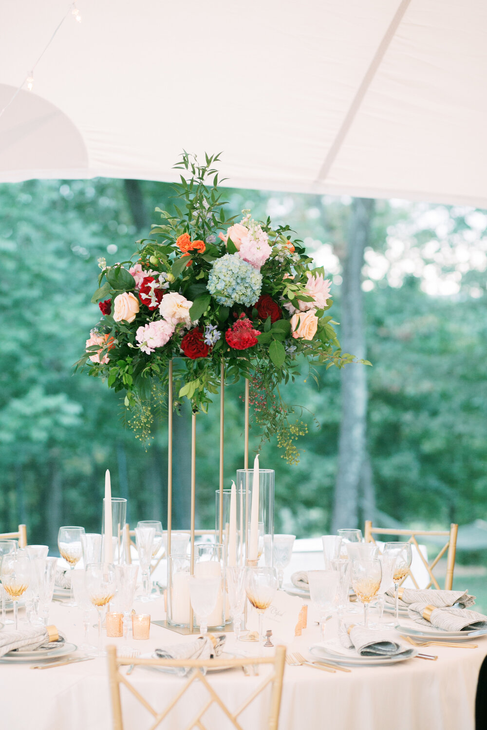 outdoor-white-tented-romantic-wedding15